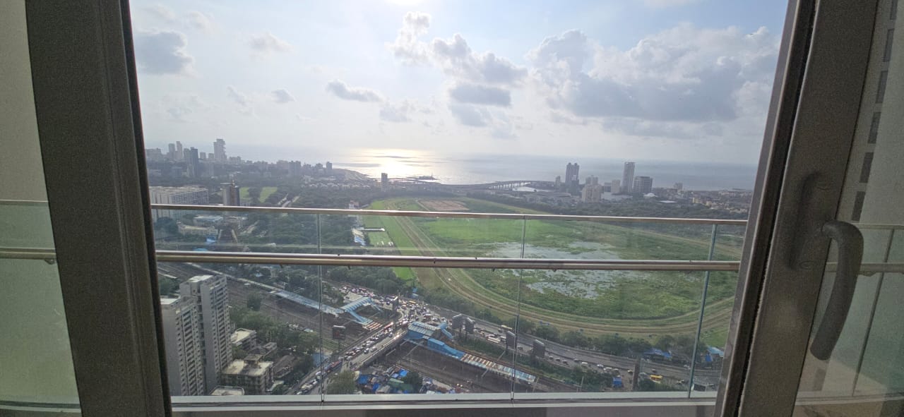 3 BHK on rent in Piramal Mahalaxmi